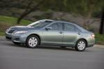 Toyota Camry LE 2010 года